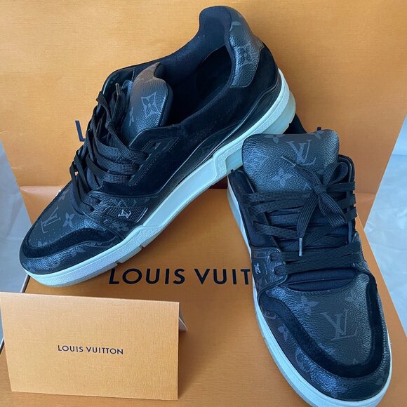 Louis Vuitton Trainer Sneakers - Graphite - Size 12 - w/Box & LV shopping bag - Picture 10 of 11